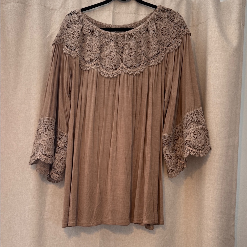 Three Bird Nest Lace Trim Tunic